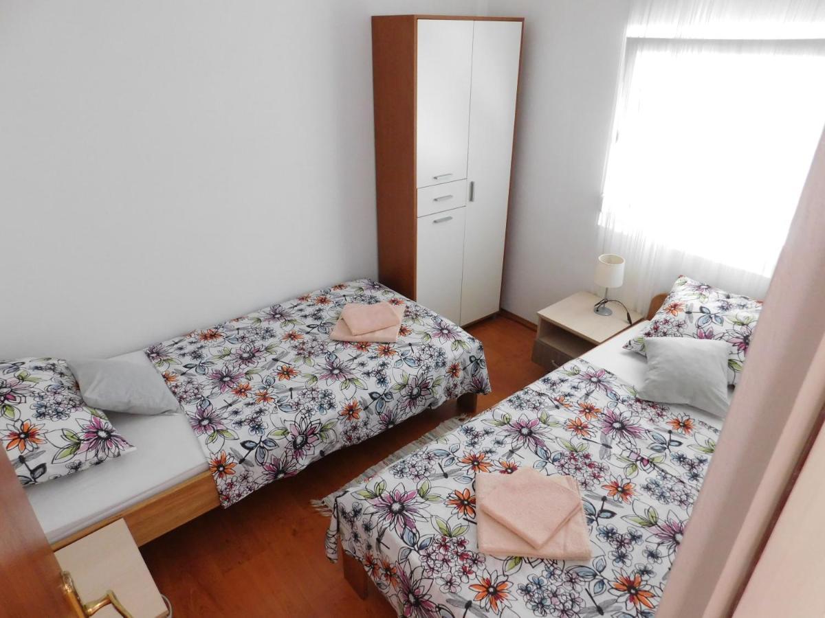 Apartmani Ruza Kosljun ภายนอก รูปภาพ
