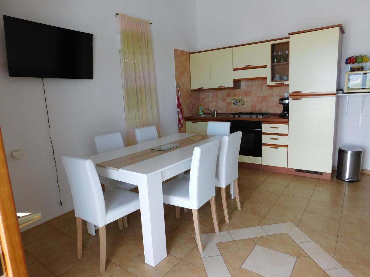 Apartmani Ruza Kosljun ภายนอก รูปภาพ