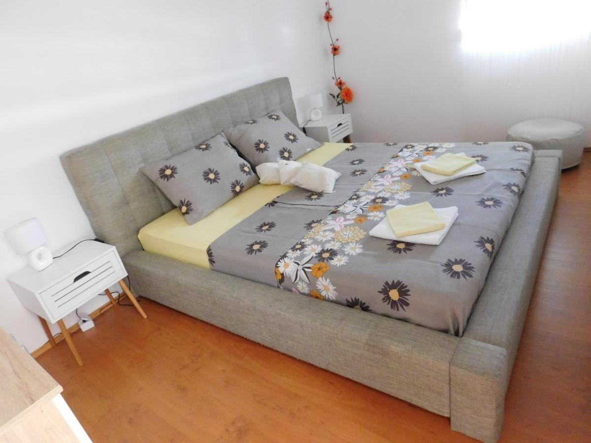 Apartmani Ruza Kosljun ภายนอก รูปภาพ