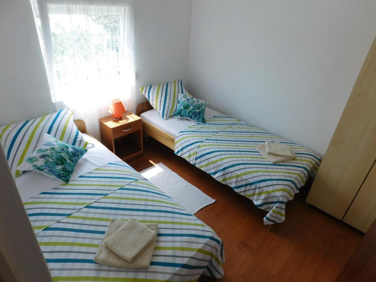 Apartmani Ruza Kosljun ภายนอก รูปภาพ